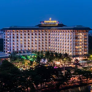 Chatrium Royal 5* Yangon